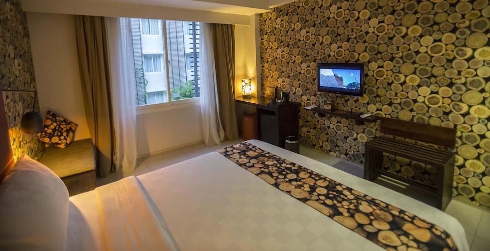 Ananta Legian Hotel Exterior foto